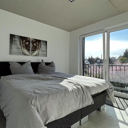M Apartment Loft - Stylish Minimalisitisch Aussergewoehnlich ลันเดาอินแดร์ฟัลซ์ ภายนอก รูปภาพ